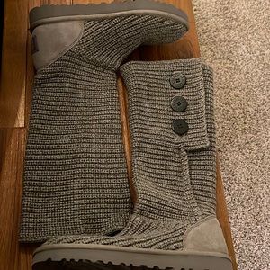 Ugg Classic Cardy- Brand New/Never Worn.